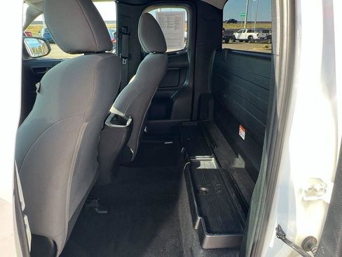 Used 2021 Toyota Tacoma SR image 11