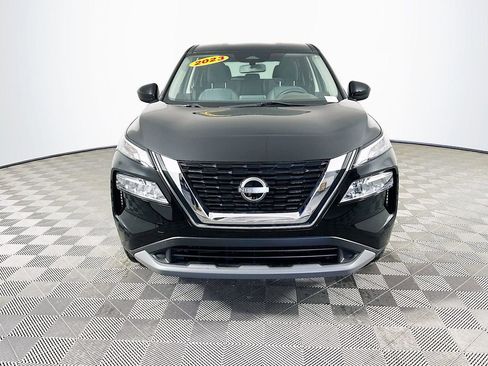 Certified 2023 Nissan Rogue SV image 4