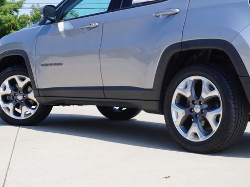 Used 2021 Jeep Compass Limited w/ Elite Interior Group AWD/4WD image 13