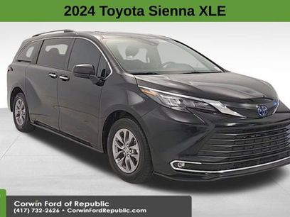 Used 2024 Toyota Sienna XLE