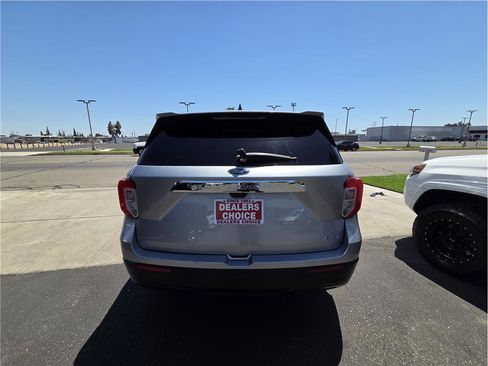 Used 2023 Ford Explorer 4WD image 7