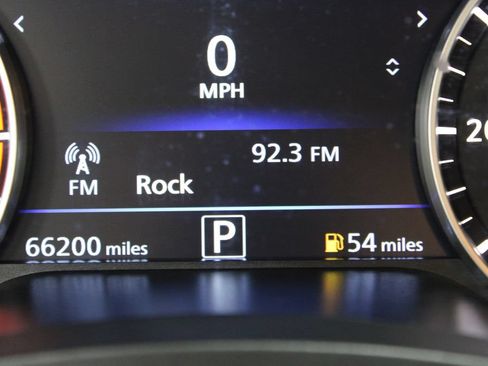 Used 2024 Nissan Altima 2.5 SV FWD image 39