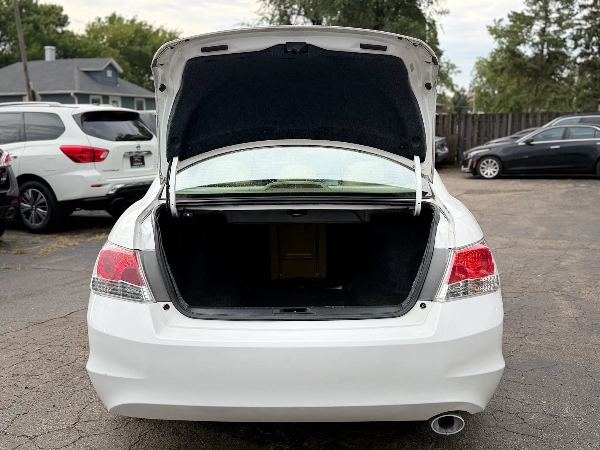 Used 2012 Honda Accord EX-L image 17