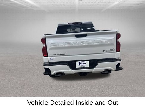 Used 2024 Chevrolet Silverado 1500 High Country w/ Technology Package AWD/4WD image 11