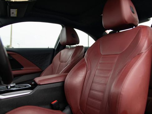 Used 2022 BMW 230i Coupe w/ M Sport Package RWD image 23