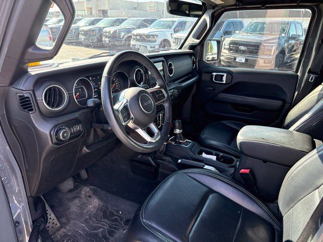 Used 2019 Jeep Wrangler Unlimited Sahara w/ Uconnect 4C Nav & Sound Group AWD/4WD image 9