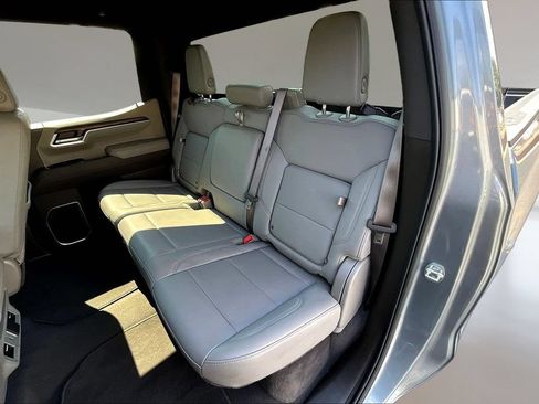 Used 2025 GMC Sierra 1500 SLT AWD/4WD image 20