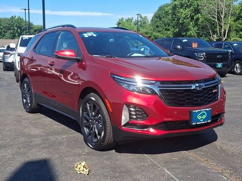 Certified 2023 Chevrolet Equinox RS w/ RS Leather Package FWD image 5