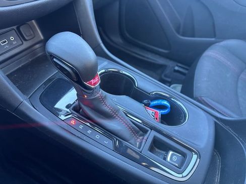 Used 2022 Chevrolet Equinox RS w/ LPO, Floor Liner Package image 23