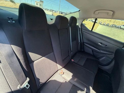 Used 2022 Nissan Sentra SV w/ Trunk Package FWD image 16
