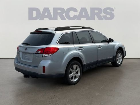 Used 2014 Subaru Outback 2.5i w/ Alloy Wheel Package AWD/4WD image 7