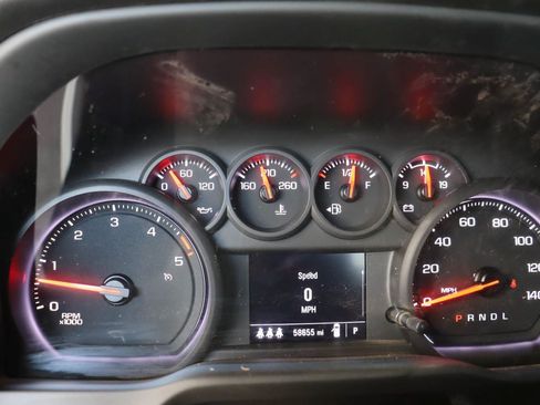 Used 2024 Chevrolet Silverado 2500 Custom w/ Custom Value Package AWD/4WD image 10