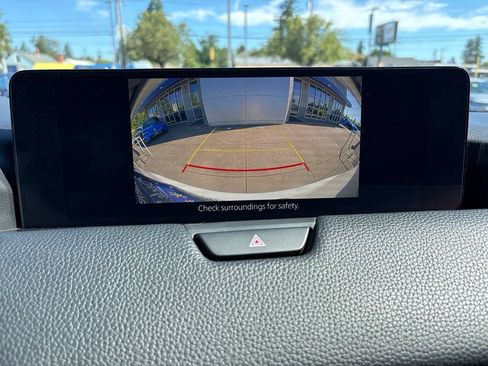 Used 2025 MAZDA CX-70 3.3 Turbo w/ Preferred Package AWD/4WD image 20