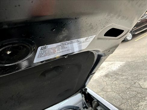 Used 2023 Chevrolet Colorado Trail Boss image 34