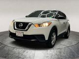 Used 2020 Nissan Kicks S image 4