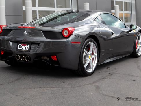 Used 2010 Ferrari 458 Italia Coupe RWD image 6