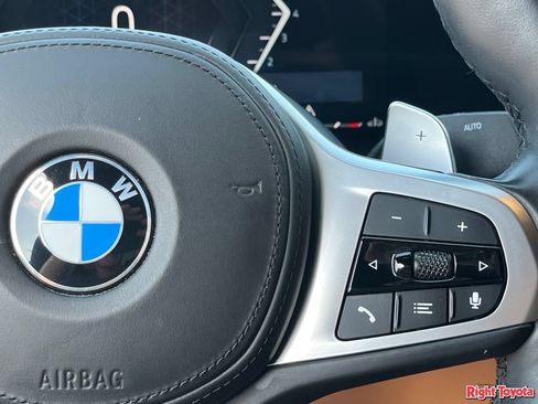 Used 2023 BMW 330i Sedan w/ M Sport Package RWD image 23