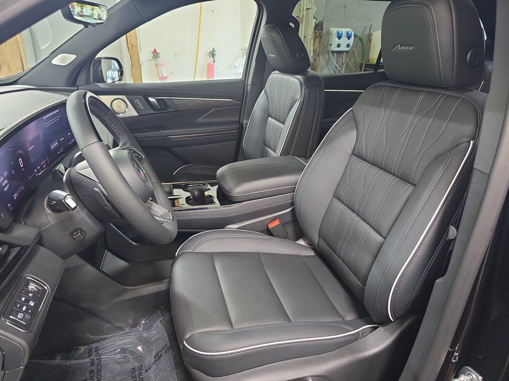 New 2026 Buick Enclave Avenir w/ Super Cruise Package AWD/4WD image 17