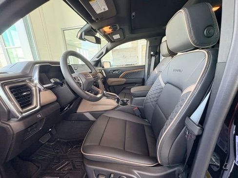 New 2026 GMC Canyon Denali AWD/4WD image 22