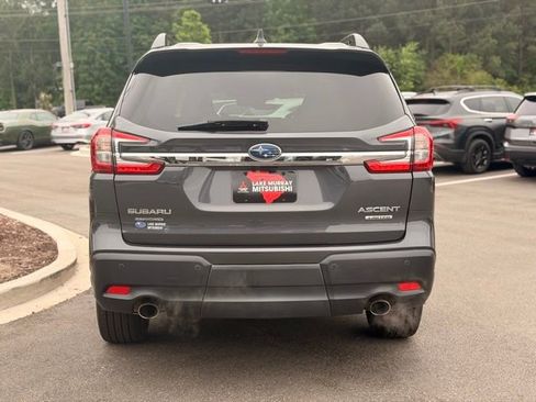 Used 2024 Subaru Ascent Limited AWD/4WD image 10