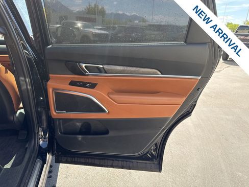 Used 2024 Kia Telluride SX Prestige X-Pro AWD/4WD image 13