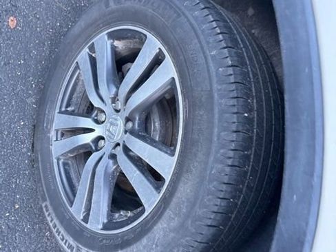 Used 2017 Honda Pilot EX-L image 14