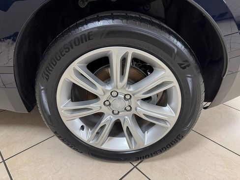 Used 2023 Land Rover Range Rover Velar S image 26