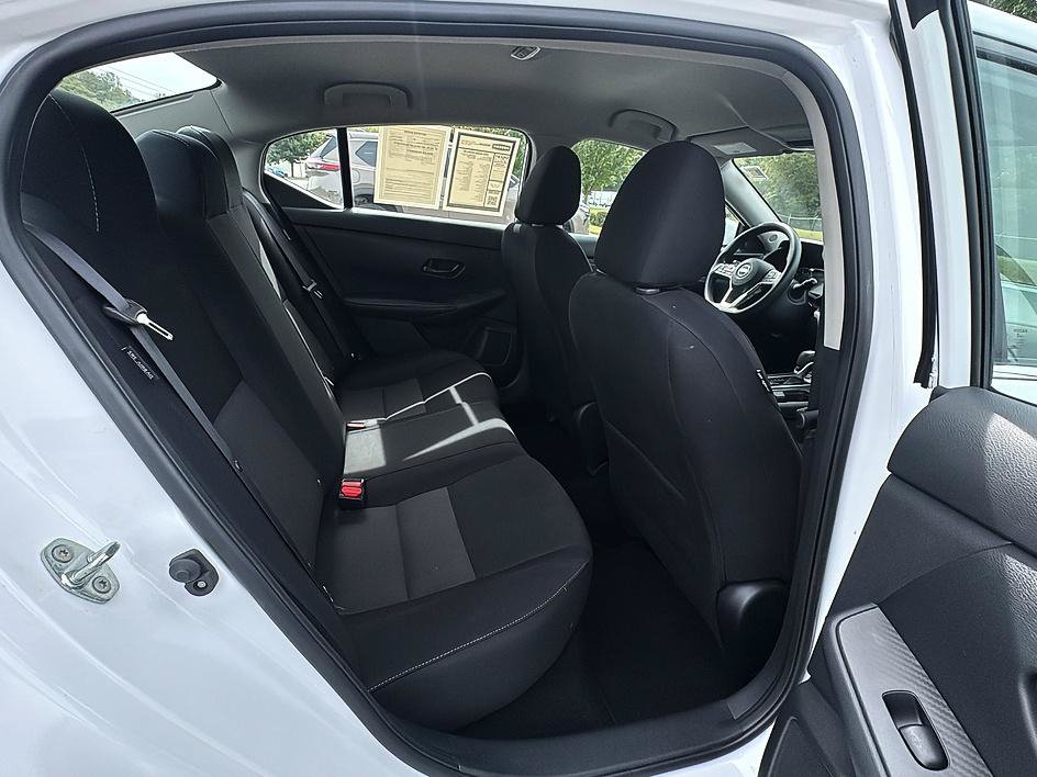 Certified 2025 Nissan Sentra SV FWD image 22