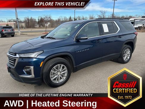 Used 2023 Chevrolet Traverse LT image 1