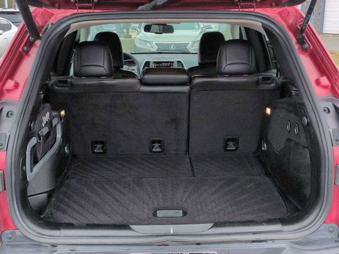 Used 2015 Jeep Cherokee Trailhawk w/ Comfort/Convenience Group image 36