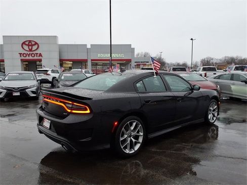 Used 2023 Dodge Charger GT image 3