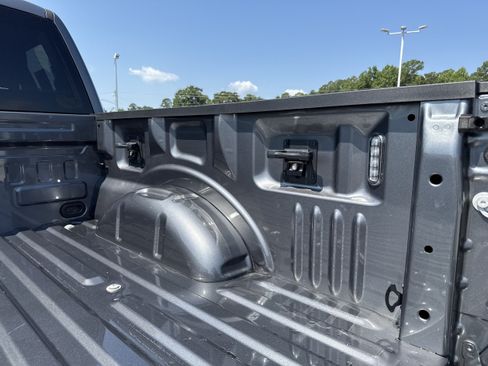 Used 2023 Ford F150 Lariat AWD/4WD image 13