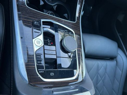 Used 2026 BMW X5 sDrive40i RWD image 19