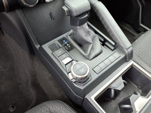 Certified 2025 Toyota 4Runner SR5 image 21