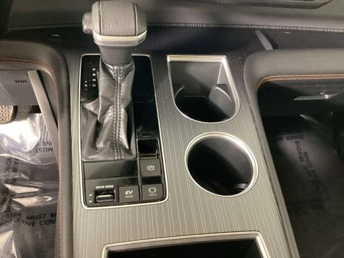 Used 2021 Toyota Sienna XSE FWD image 18