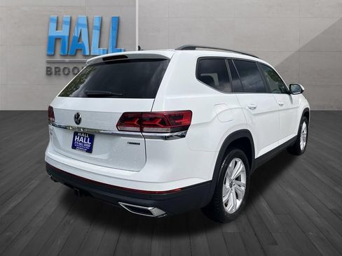Certified 2023 Volkswagen Atlas SE w/ Panoramic Sunroof Package AWD/4WD image 6
