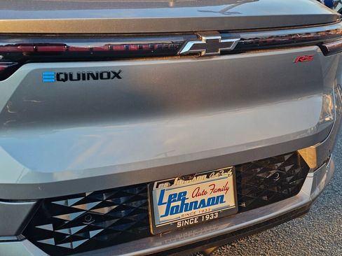 New 2026 Chevrolet Equinox EV RS image 22