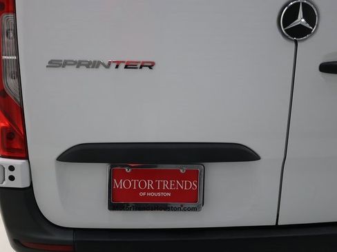 Used 2025 Mercedes-Benz Sprinter 2500 image 50