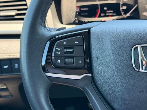 Used 2025 Honda Odyssey EX-L image 27