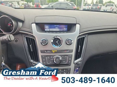 Used 2013 Cadillac CTS Wagon RWD image 21