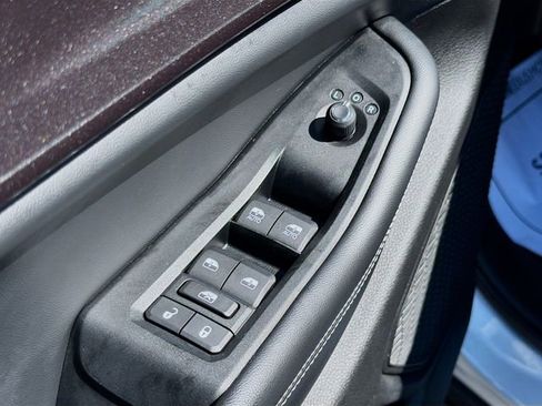 Used 2023 Jeep Grand Cherokee L Laredo image 23