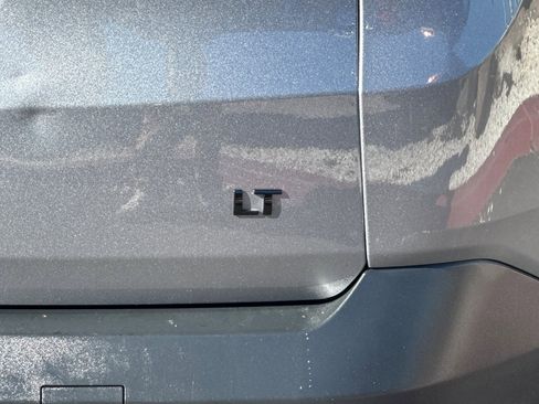 Used 2020 Chevrolet Traverse LT w/ LPO, Blackout Package image 53