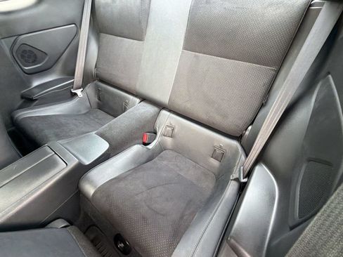 Used 2022 Toyota GR86 Premium RWD image 31