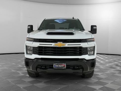 Used 2024 Chevrolet Silverado 2500 Custom w/ Snow Plow Prep/Camper Package AWD/4WD image 8