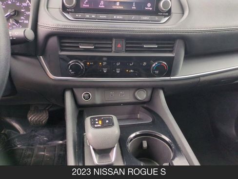 Used 2023 Nissan Rogue S FWD image 23