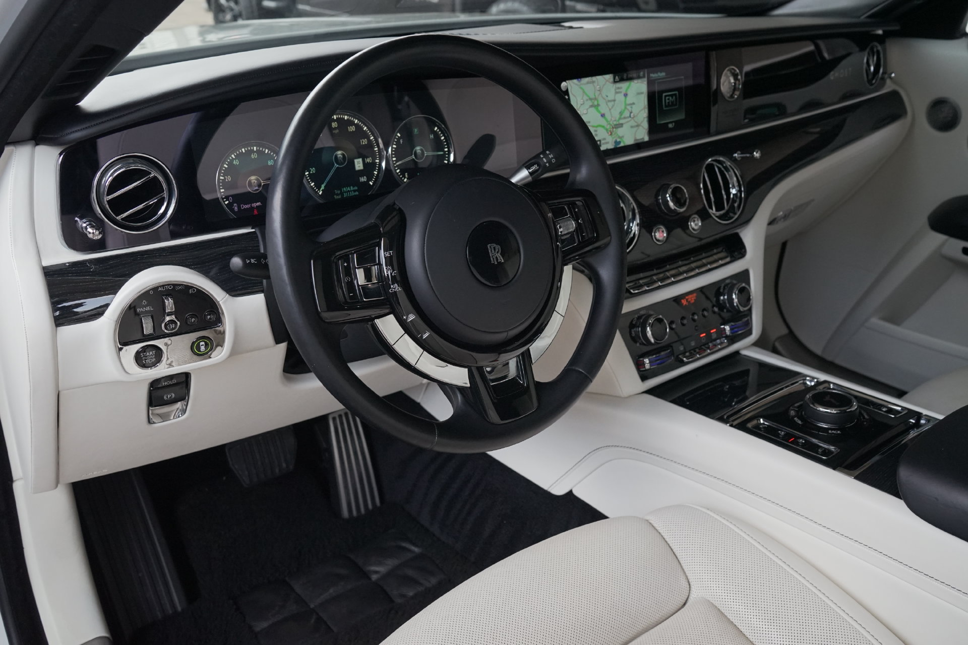 Used 2021 Rolls-Royce Ghost AWD/4WD image 7