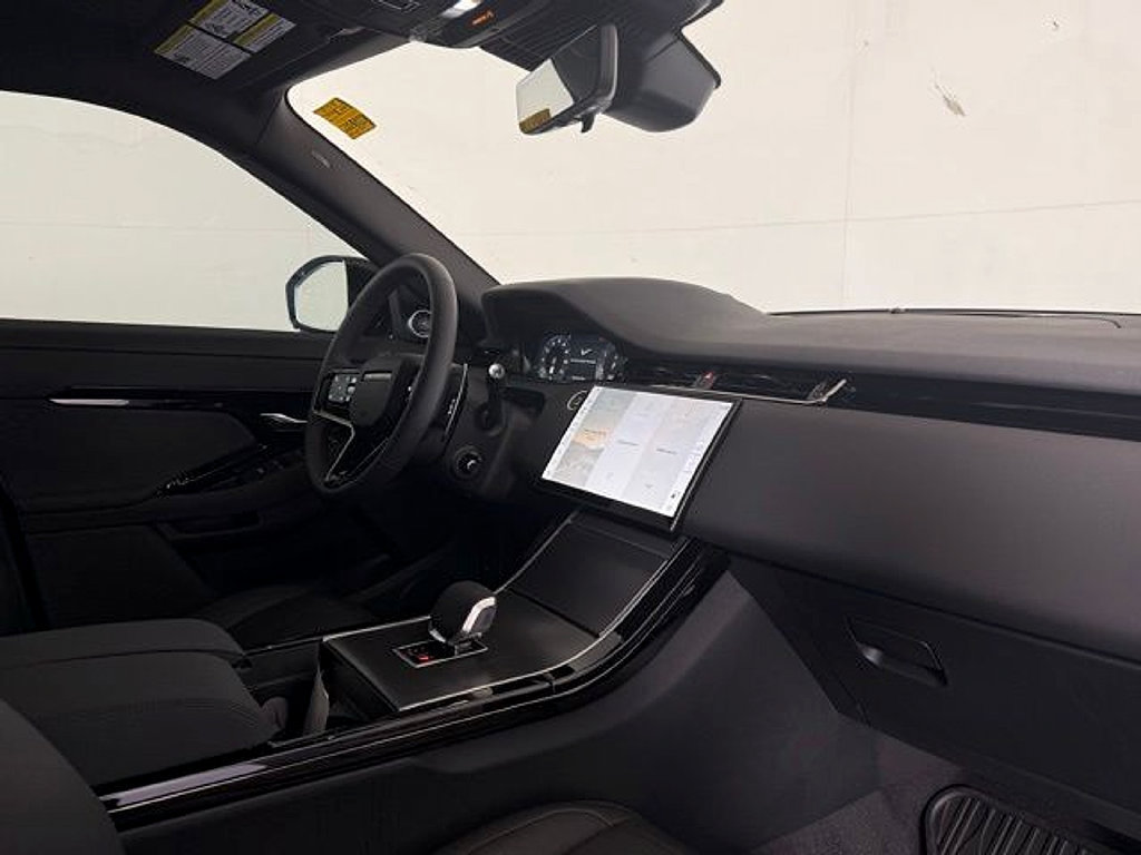 New 2026 Land Rover Range Rover Evoque S AWD/4WD image 17