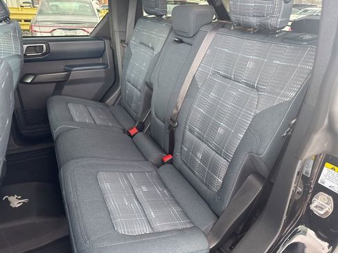 Used 2025 Ford Bronco Heritage Edition image 44