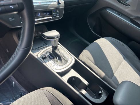 Used 2026 Hyundai Kona SEL Sport FWD image 36
