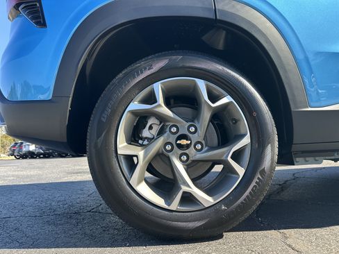 New 2026 Chevrolet Trax LT w/ Driver Confidence Package image 19